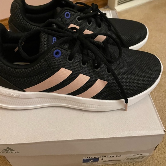 adidas size 7